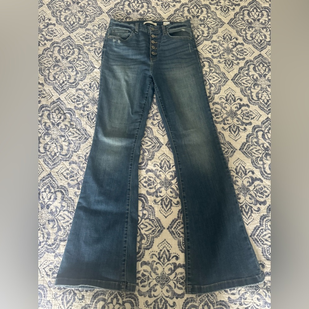 Eunina High Rise Flare Jean